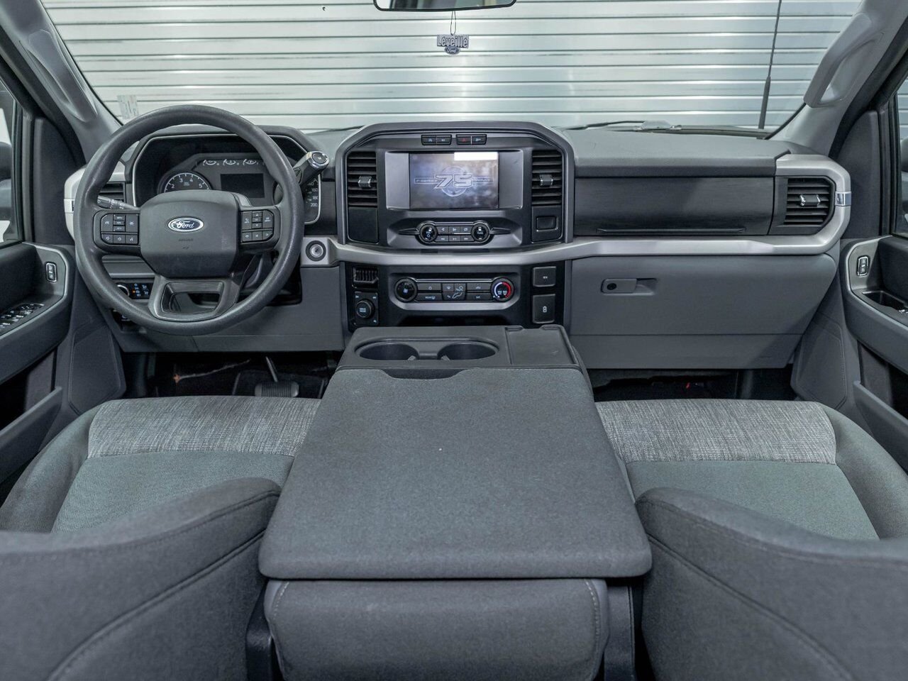 Ford F-150 XLT CREW 4X4 ECOBOOST *NAV* CARPLAY HITCH IV USB 2023 Noir Saint-Jérôme - photo #11