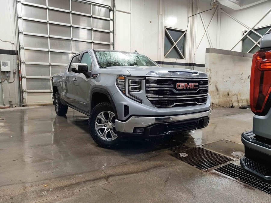 2024 GMC Sierra 1500 SLT Preferred 6.2L Max Tow | Convenience/Safety Plus Packages Grey