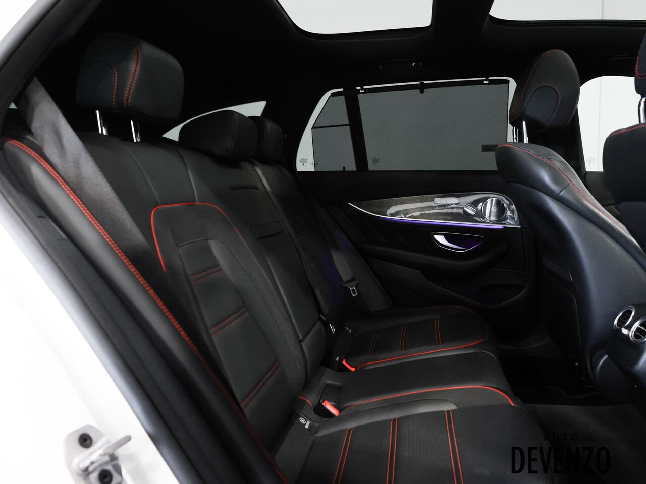 2019 Mercedes-Benz E-Class White Saint-Eustache - photo #10