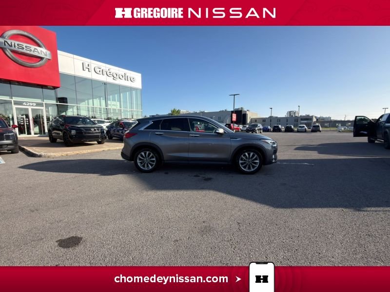 2021 Infiniti QX50 Black Saint-Eustache - photo #11