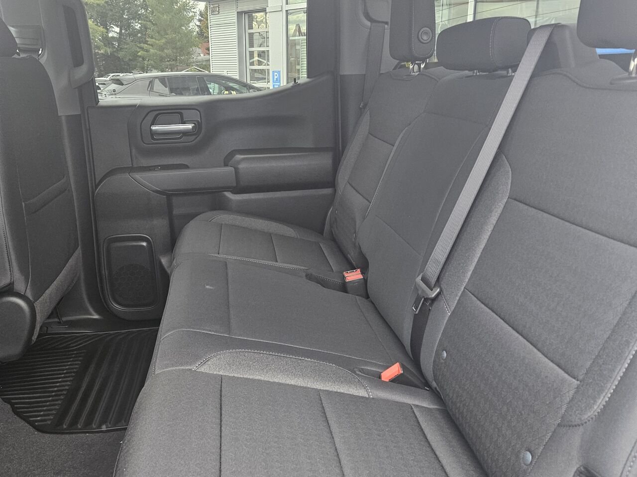 Chevrolet Silverado 1500 Custom Trail Boss cabine multiplace 4RM 157 po 2026 Blanc sommet Thetford Mines - photo #13