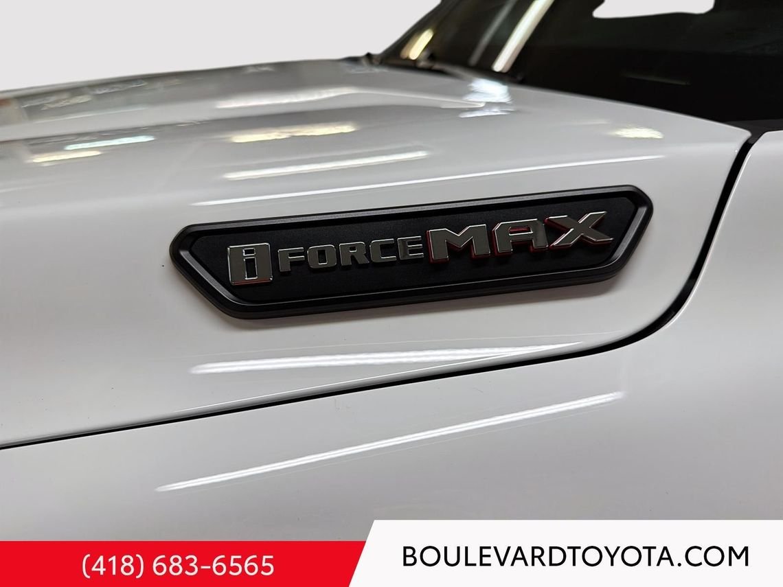 Toyota Tacoma 99312A-15 | TRD Offroad Hybrid 2024 Blanc Québec - photo #1