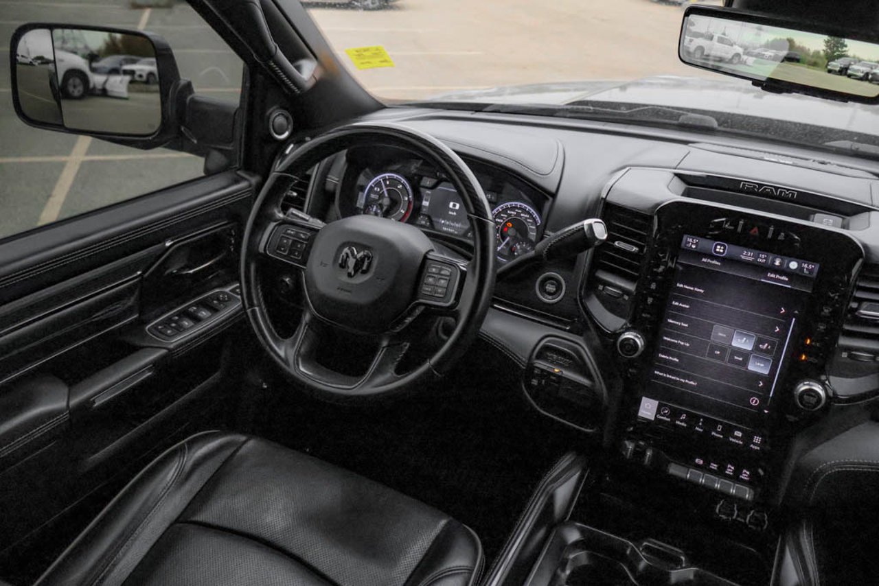 2022 Ram 3500 Limited 4x4 Mega Cab 6'4 Box Grey Sherwood Park - photo #26