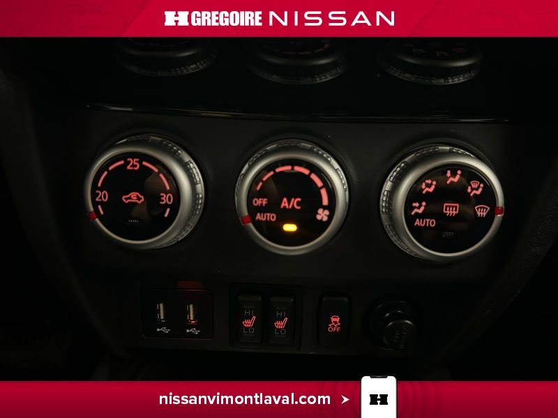 2023 Mitsubishi RVR Blue Laval - photo #26