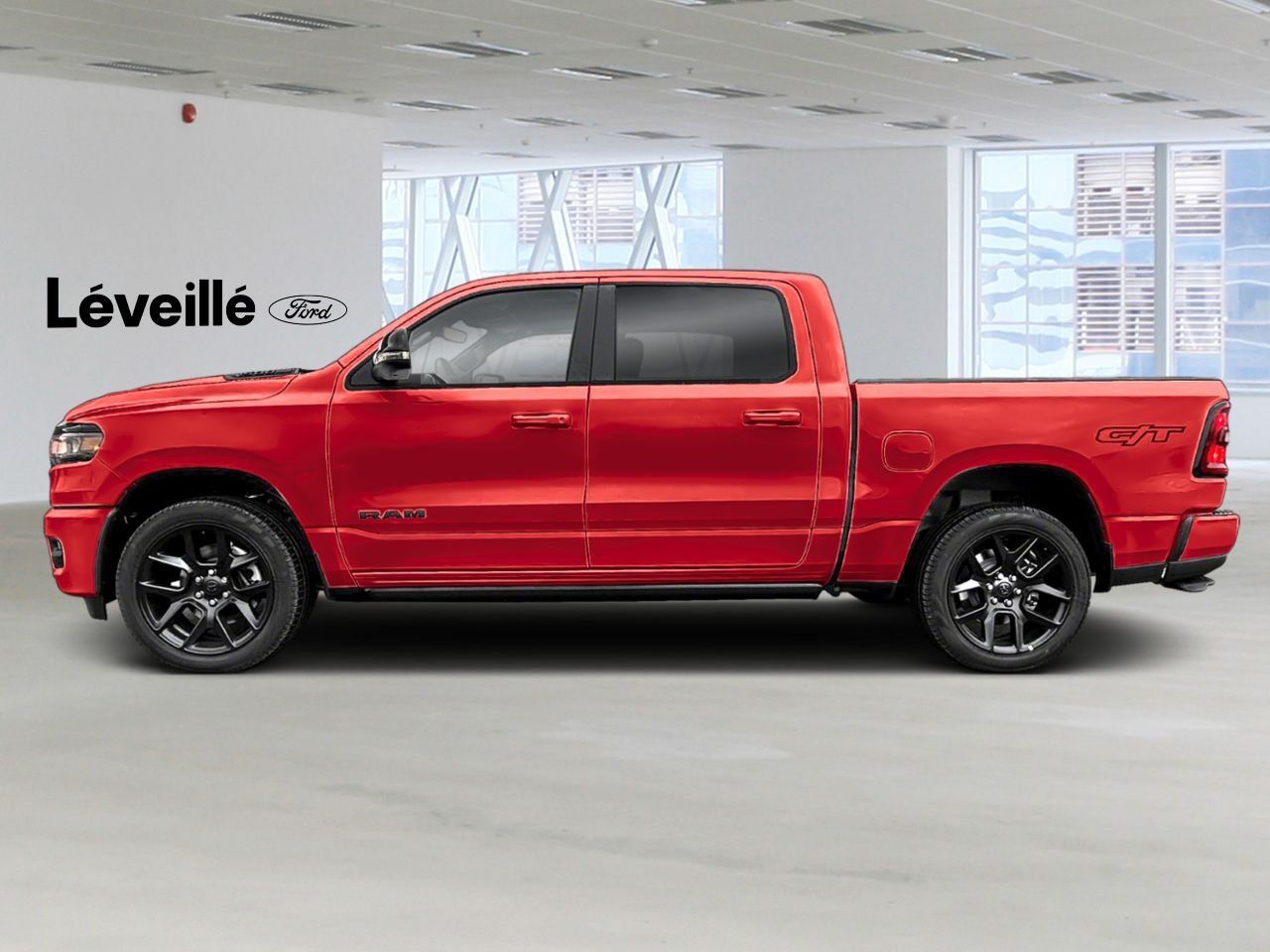 2026 RAM 1500 261330 | Sport cabine d'équipe 4x4 caisse de 5 pi 7 po Molten Red Pearl Gatineau - photo #1