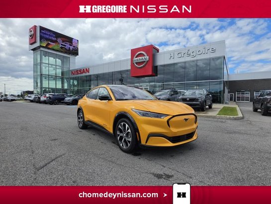 2022 Ford Mustang Mach-E 2022 Yellow
