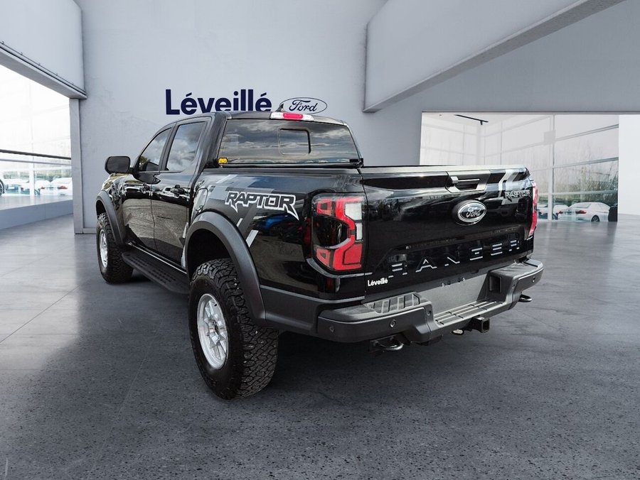 Ford Ranger Raptor ** UN PROPRIO ** BAS KILO ** CARFAX CLEAN ** TRES RARE ** 5 pi 2024 Noir