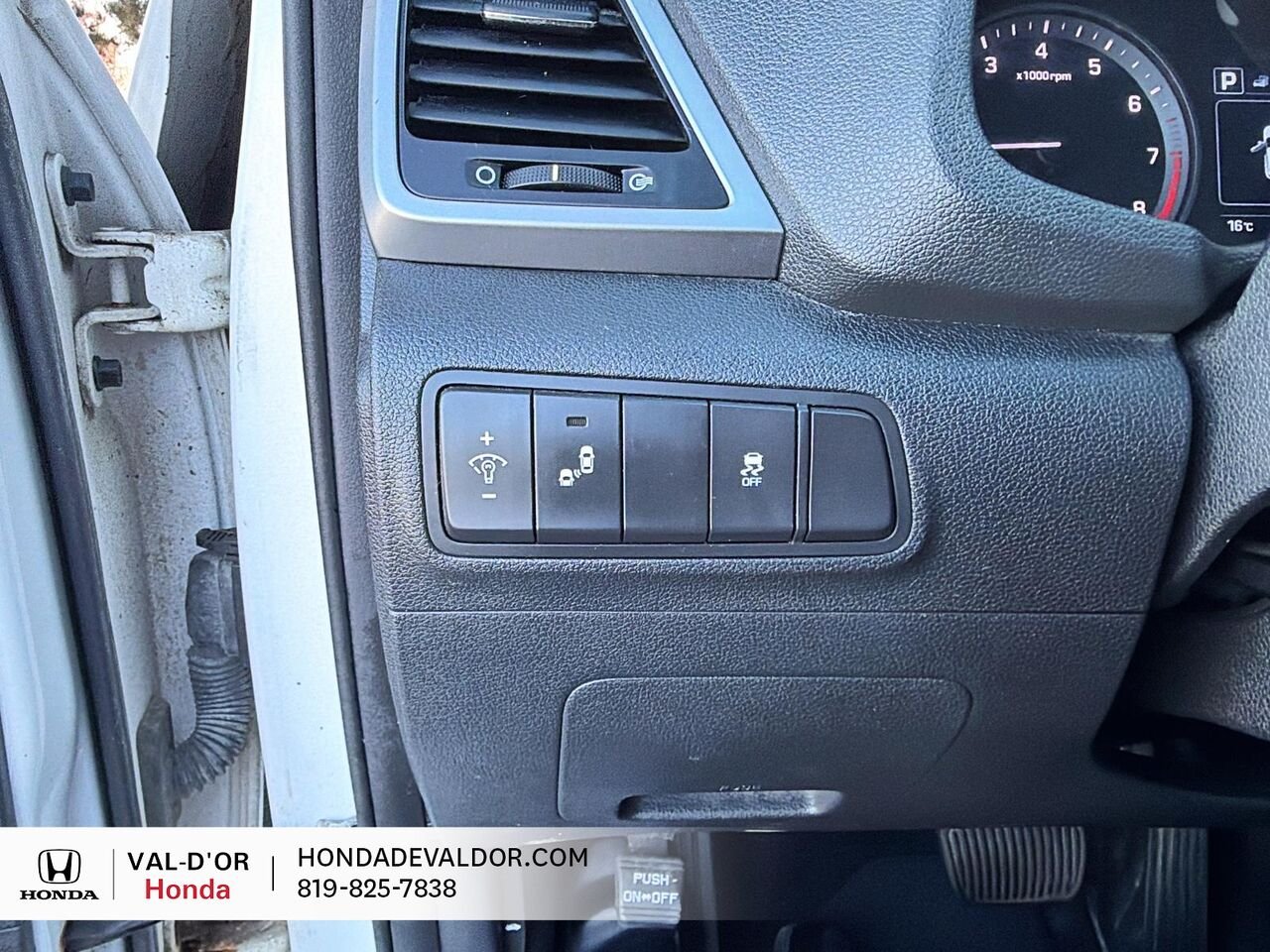Hyundai Tucson Premium 2.0L 4 portes AWD 2016 Blanc Val-d'Or - photo #11