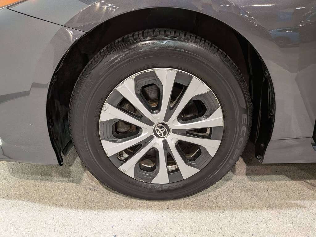 Toyota Prius Prime 2020 Gris Val-David - photo #33