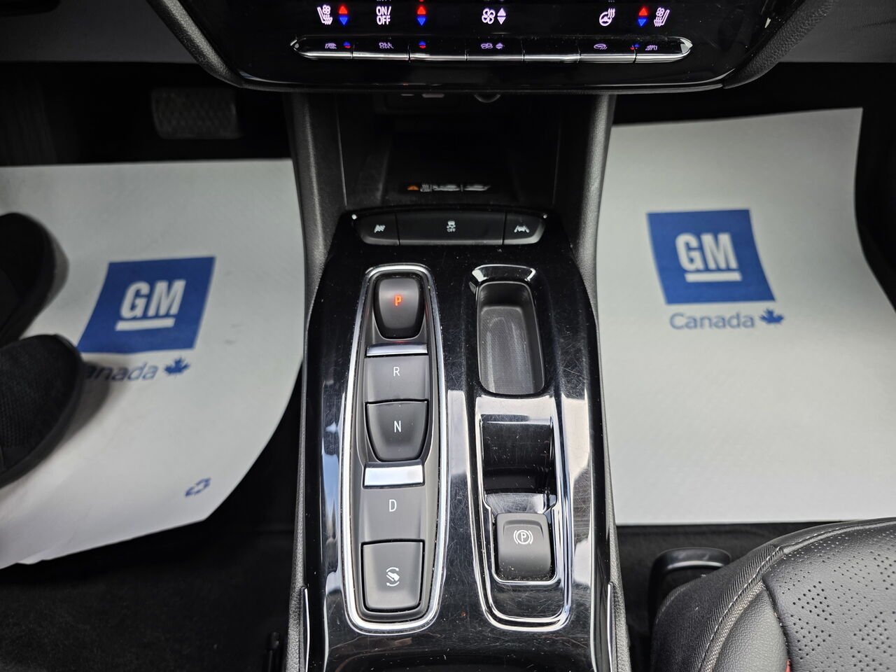Chevrolet Bolt EUV Premier 2023 Blanc Rouyn-Noranda - photo #45
