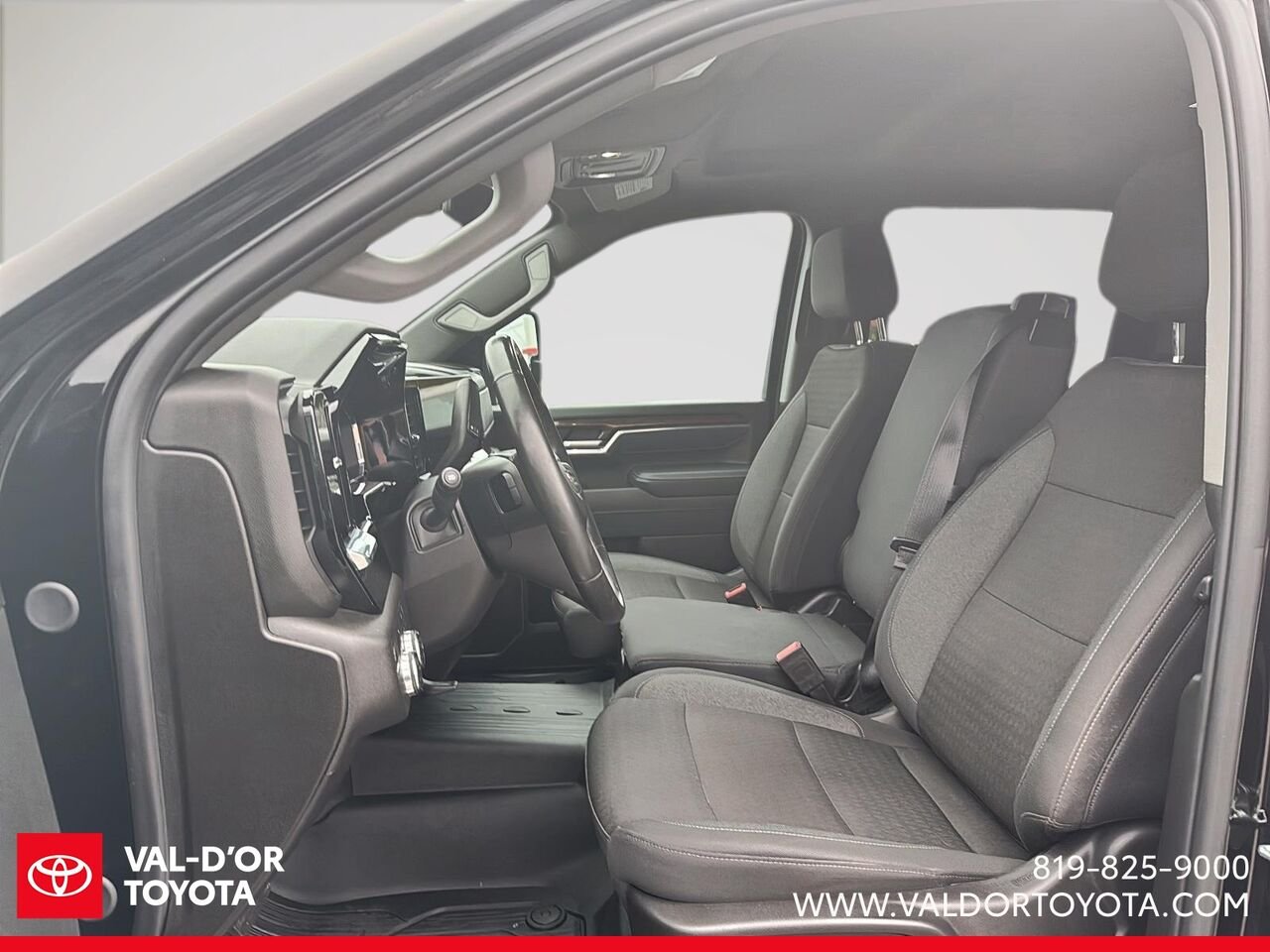 GMC Sierra 2500HD SLE cabine multiplace 4RM 172 po 2025 Noir Val-d'Or - photo #7