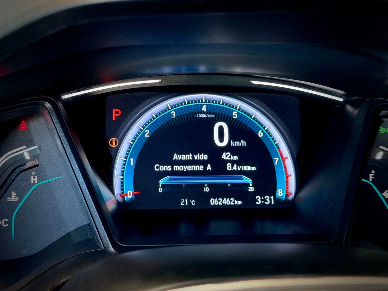 2019 Honda Civic Sedan Black Notre-Dame-des-Prairies - photo #23