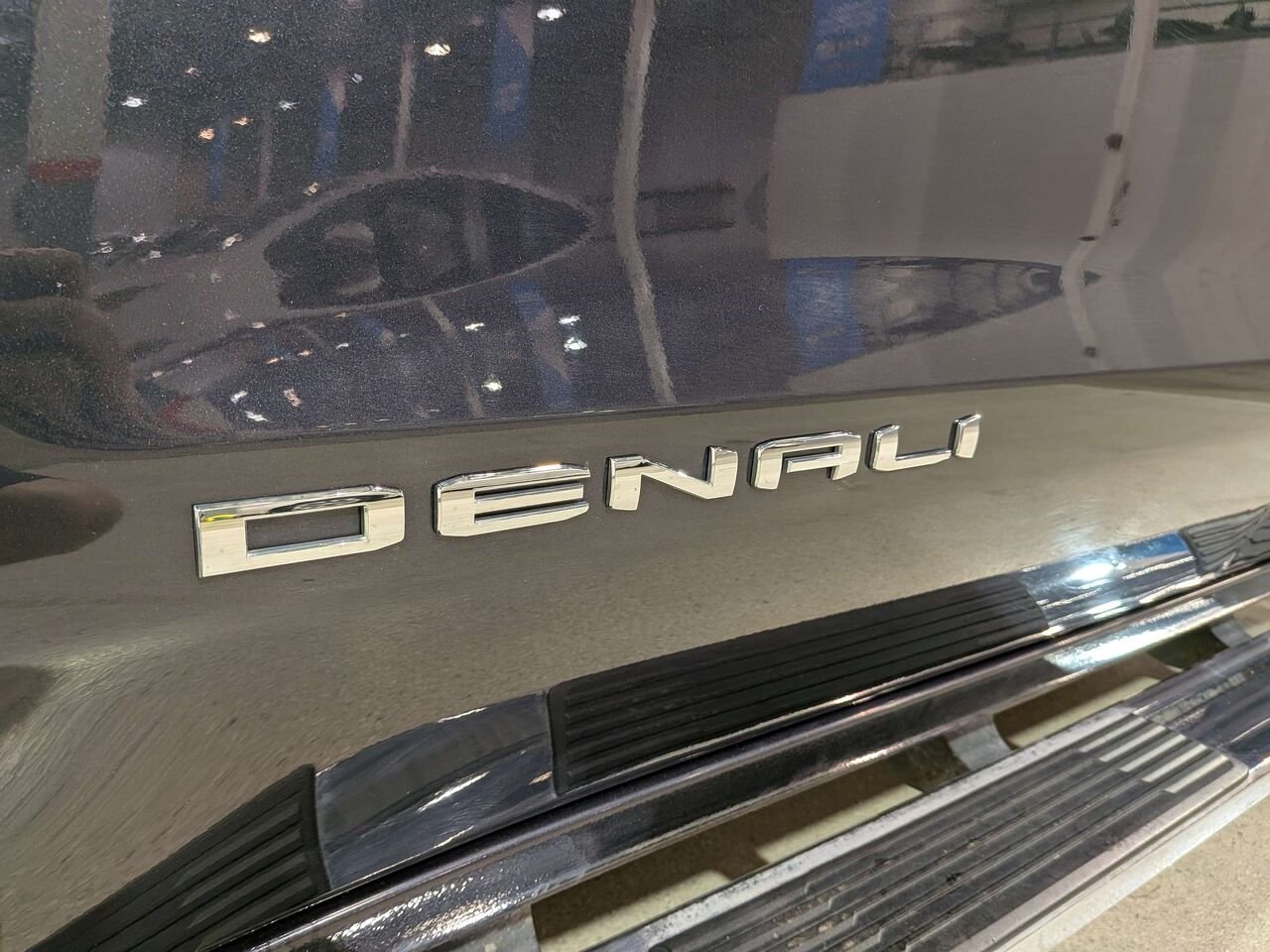 GMC Sierra 1500 4WD Crew Cab 157" Denali 2023 Gris Val-David - photo #39