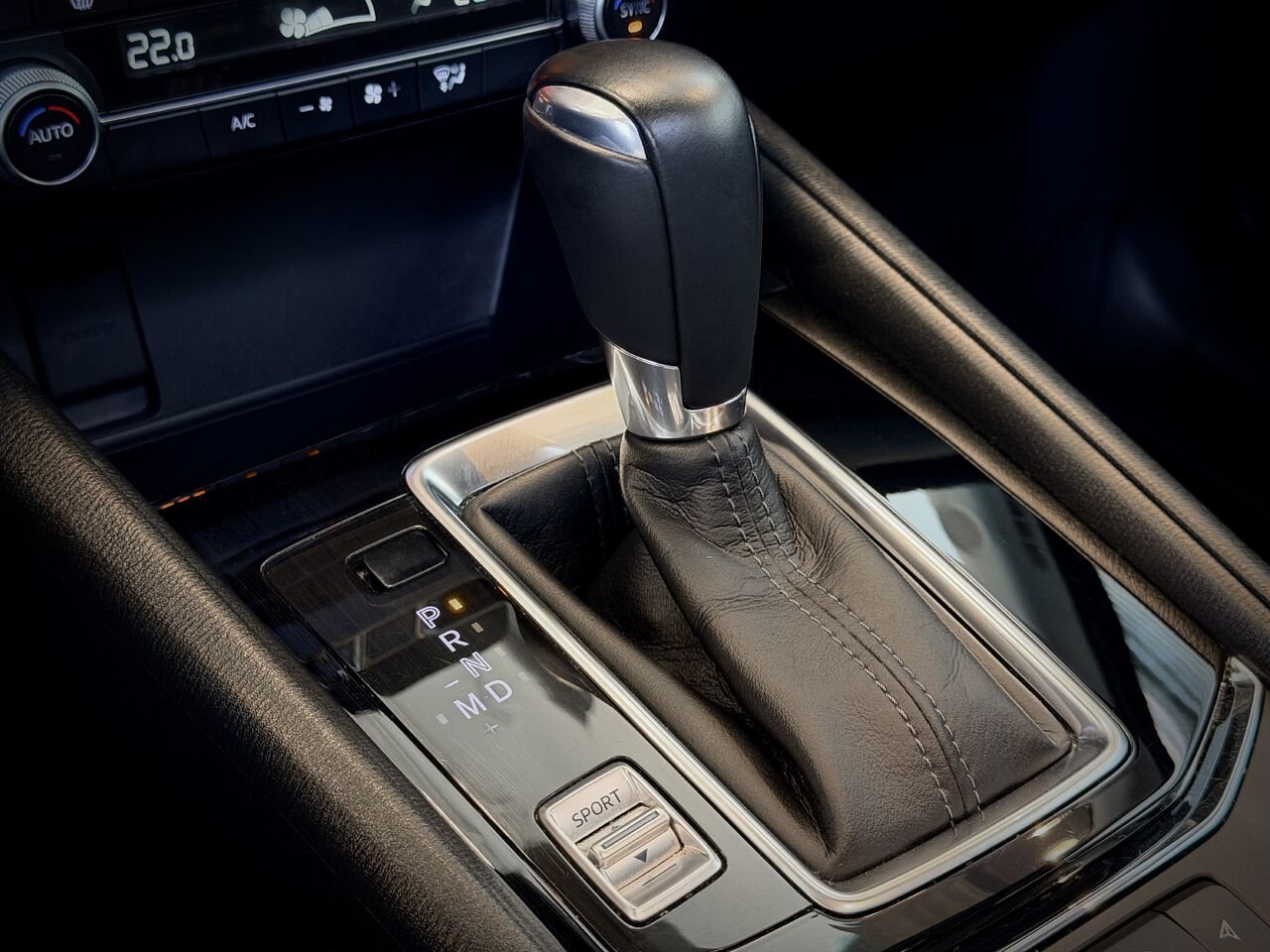 2022 Mazda CX-5 White Notre-Dame-des-Prairies - photo #31