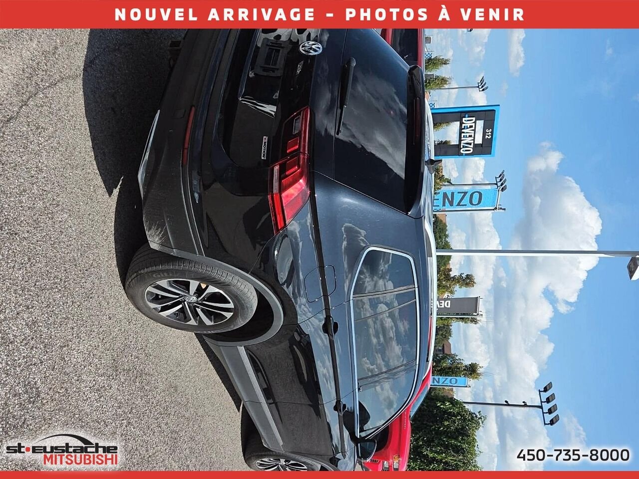 2020 Volkswagen Tiguan Black Saint-Eustache - photo #2