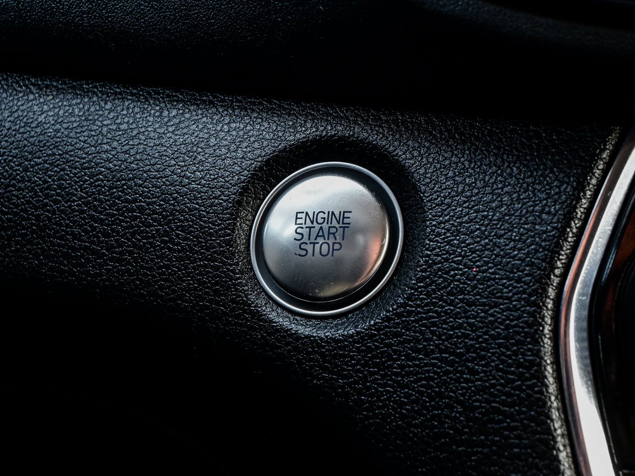 2019 Hyundai Santa Fe 2.4L Preferred AWD Blue Sherwood Park - photo #21