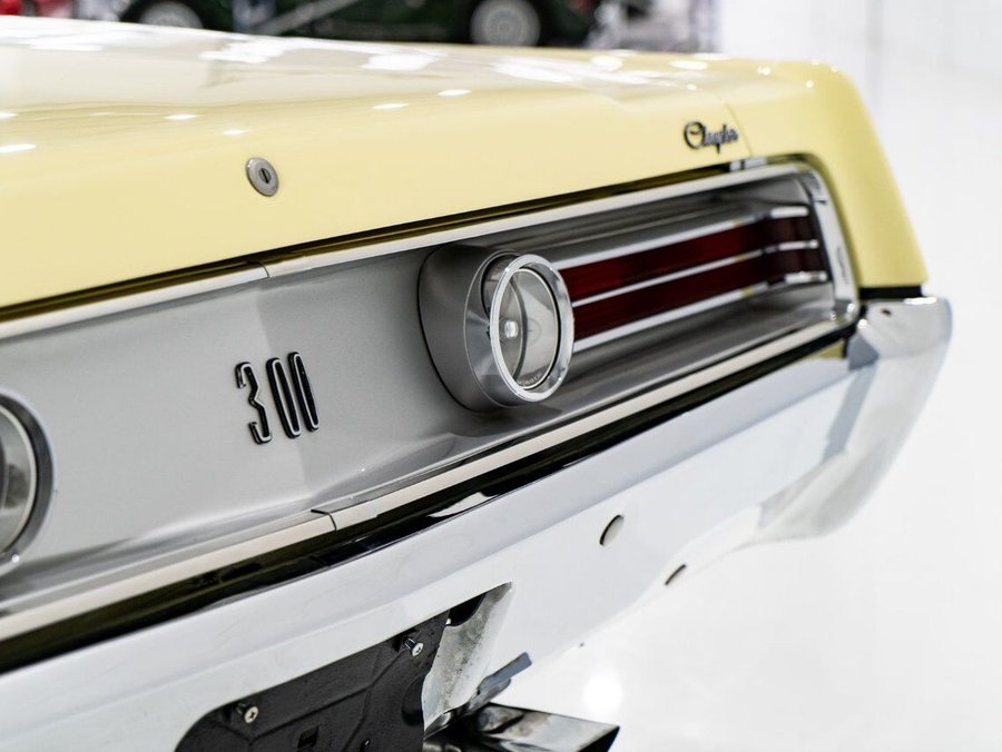 Chrysler 300 1968 1968 Jaune