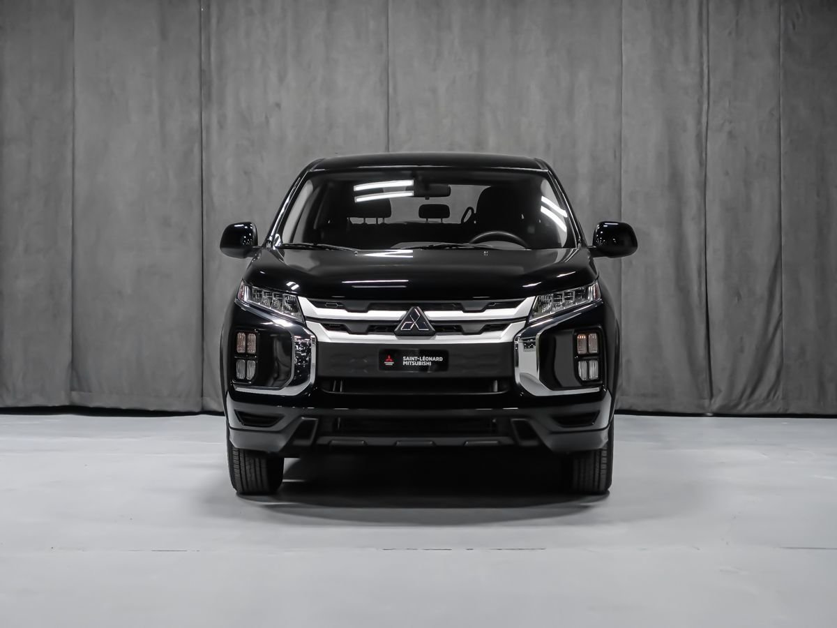 Mitsubishi RVR ES 2027 Noir Labrador Montréal - photo #3