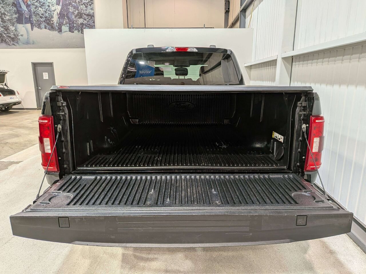 Ford F-150 2022 Noir Val-David - photo #7