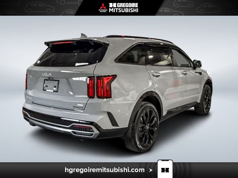 2023 Kia Sorento Grey Blainville - photo #8