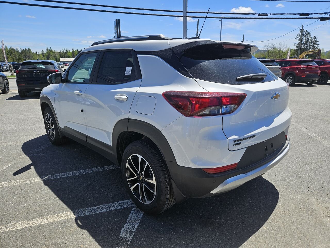 Chevrolet Trailblazer Traction intégrale, 4 portes LT 2026 BLANC SOMMET Thetford Mines - photo #5