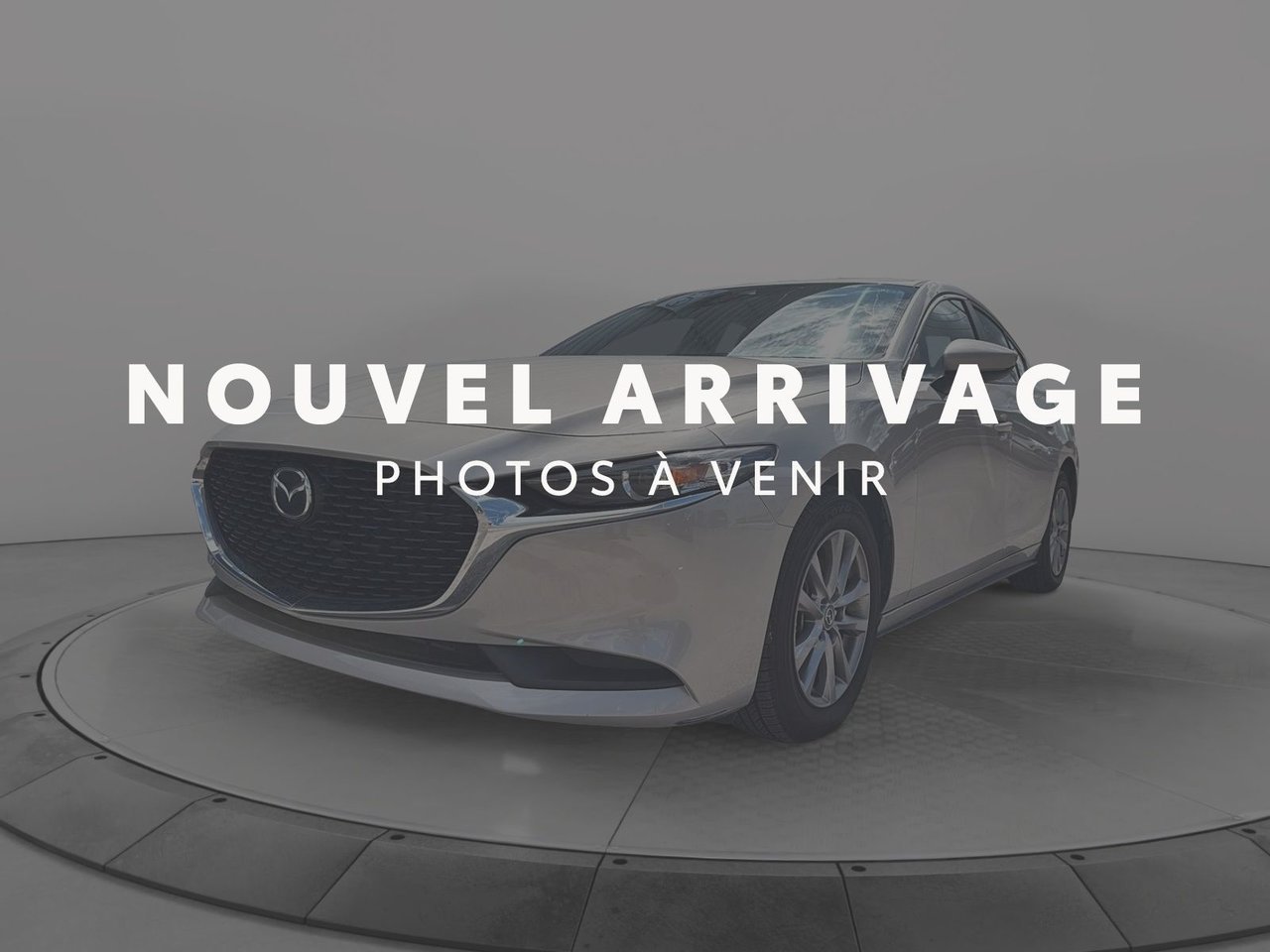 2022 Mazda Mazda3 GS Grey Baie-Comeau - photo #0
