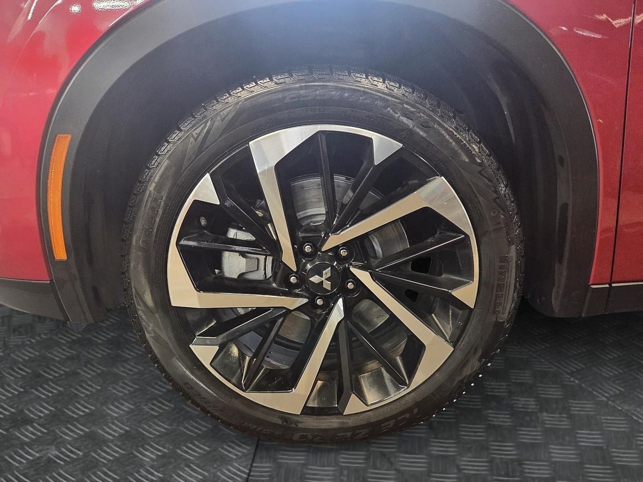 Mitsubishi Outlander PHEV 2024 Rouge Baie-Comeau - photo #7
