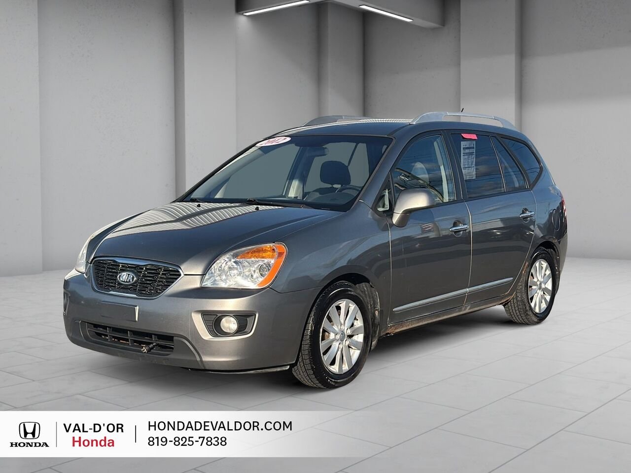 2012 Kia Rondo Familiale 4 portes, 4 cyl. en ligne, EX Silver Val-d'Or - photo #0