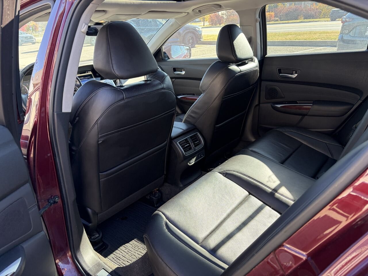 2015 ACURA TLX TECH V6 Tech berline 4 portes SH-AWD Red Montmagny - photo #9