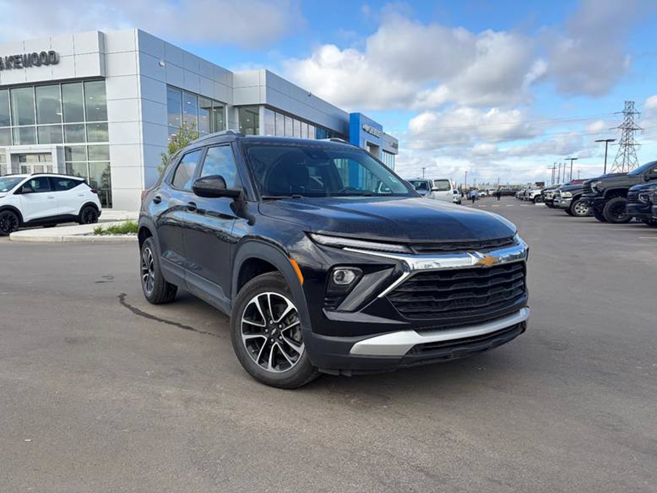 2024 Chevrolet Trailblazer AWD 4dr LT Black Sherwood Park - photo #1