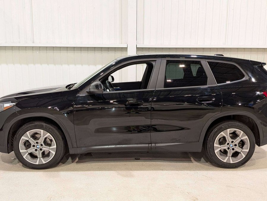 BMW X1 xDrive28i Sports Activity Vehicle 2023 Noir