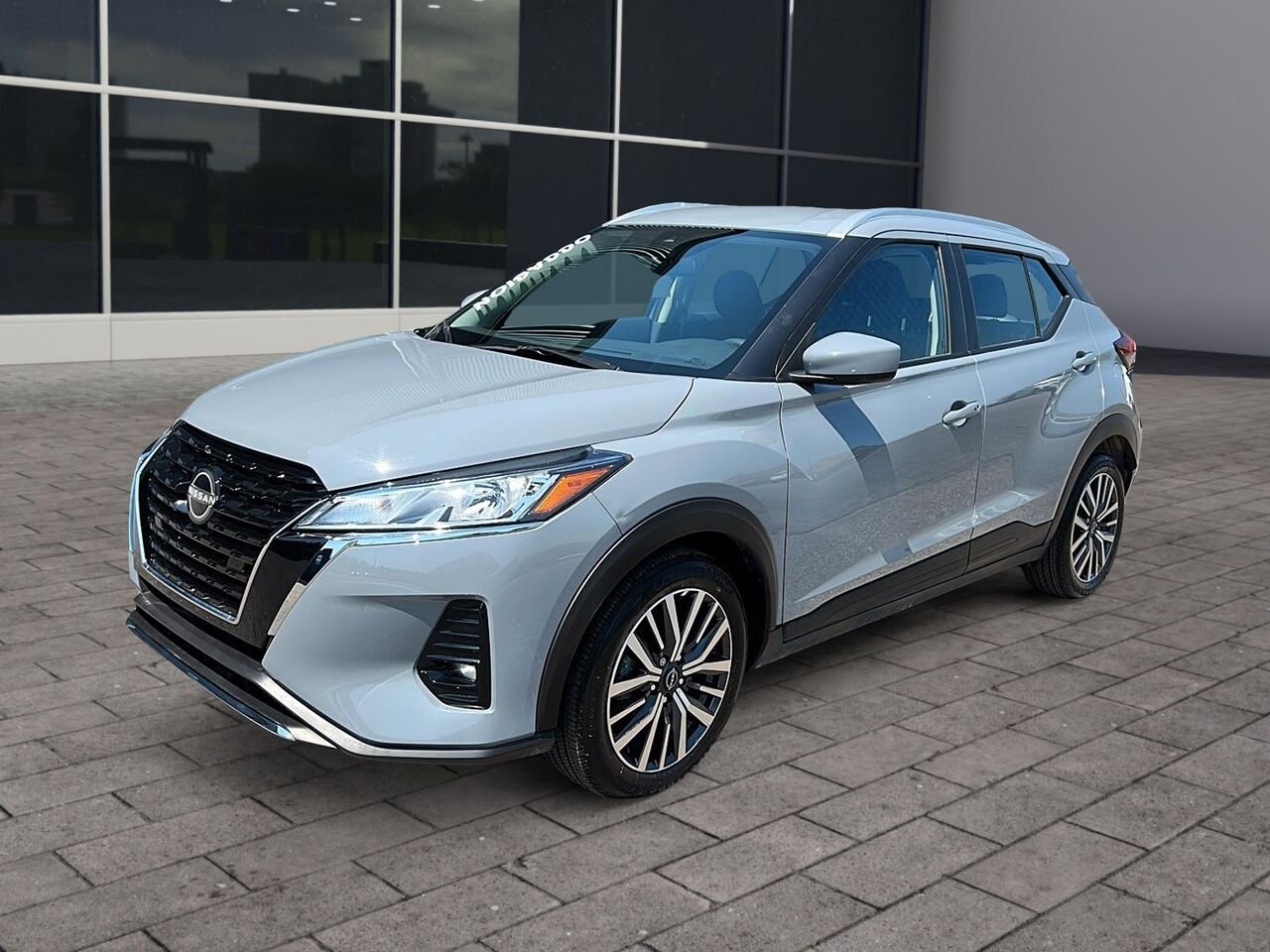 2024 Nissan Kicks SV TA Grey Québec - photo #18