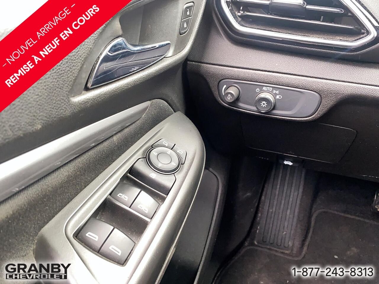 Chevrolet Bolt EUV Traction avant 4 portes LT | 27-0216A 2022 Argent Granby - photo #12