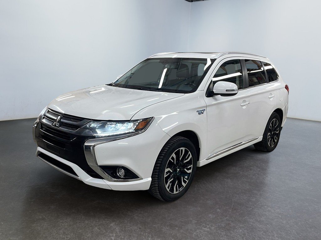 2018 Mitsubishi Outlander Plug-In Hybrid White Amos - photo #2