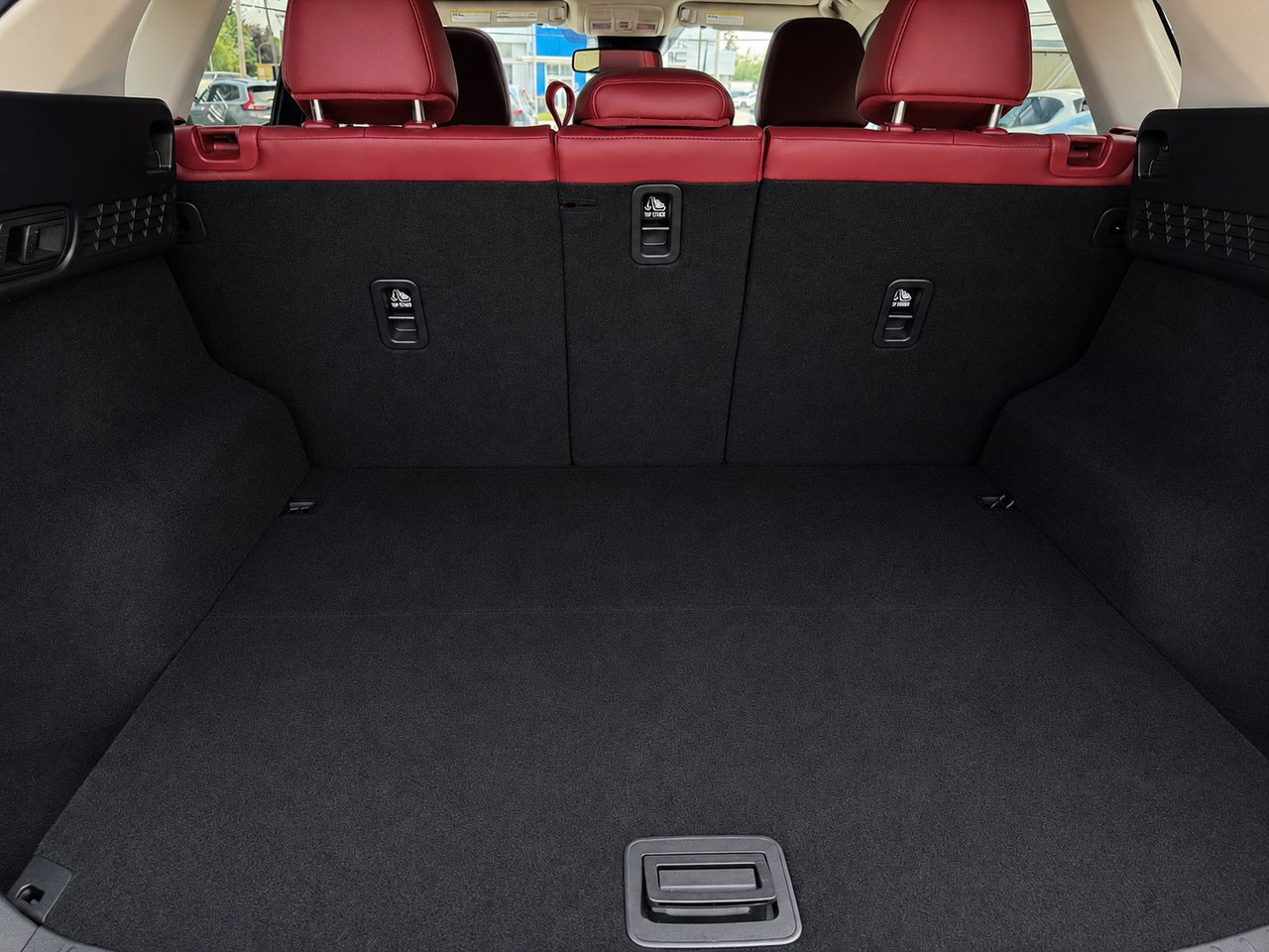 Mazda CX-5 JAMAIS ACCIDENTÉ / AWD (4X4) / APPLE CARPLAY ET ANDROID AUTO / ÉDITION KURO 2024 Gris Châteauguay - photo #8