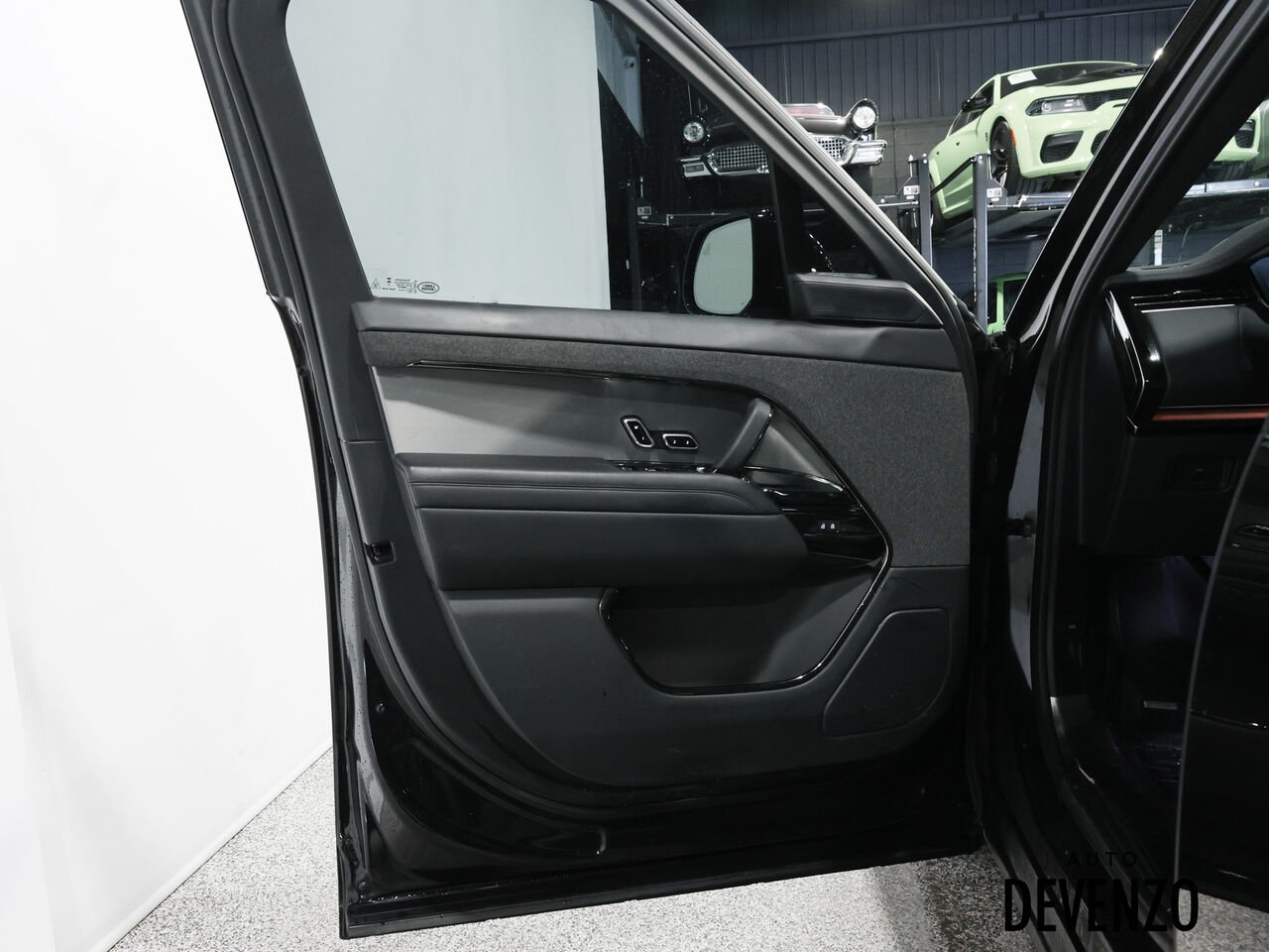 2024 Land Rover Range Rover Sport Black Saint-Eustache - photo #11