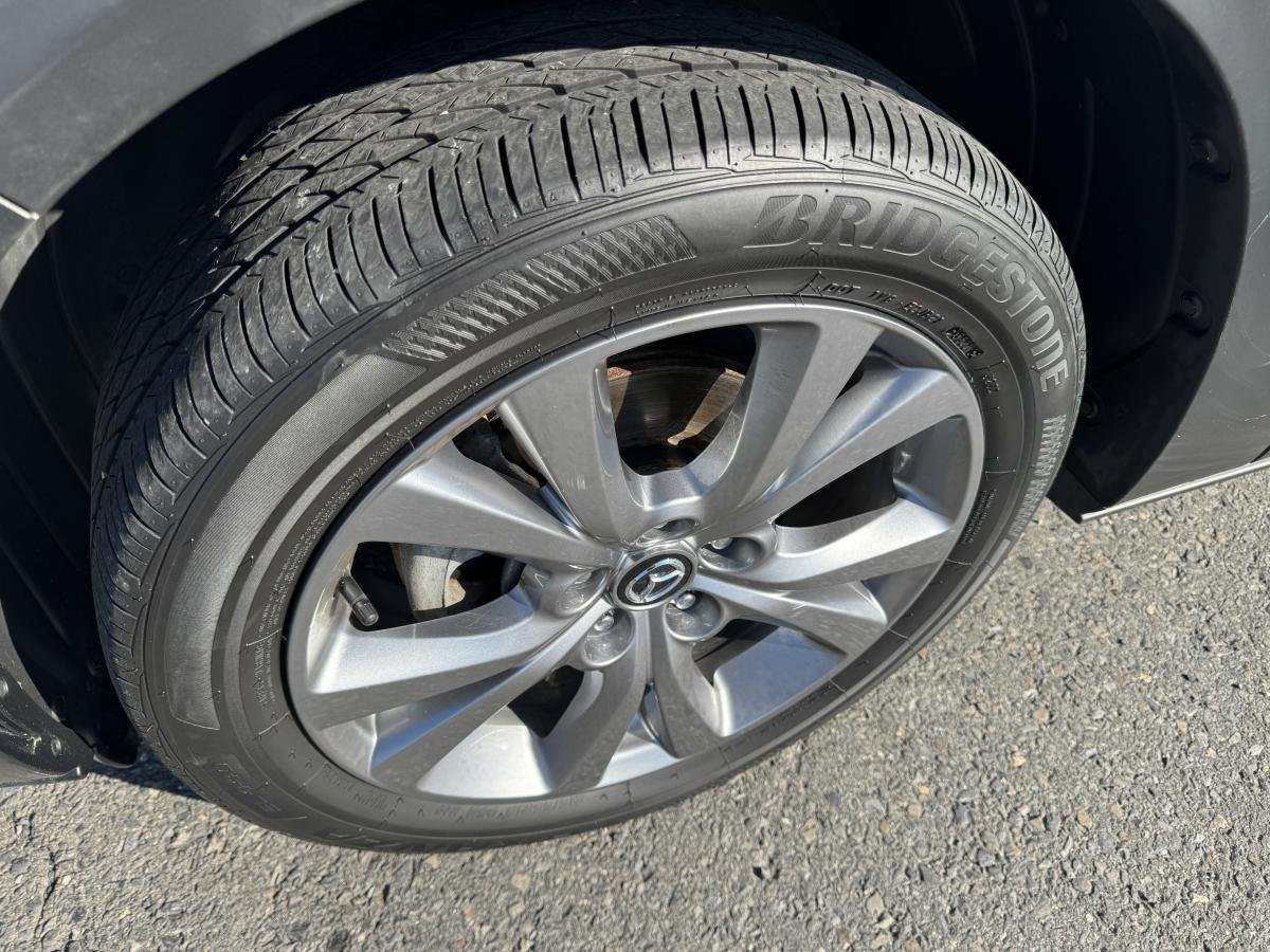 2023 Mazda CX-30 White Lac Mégantic - photo #8