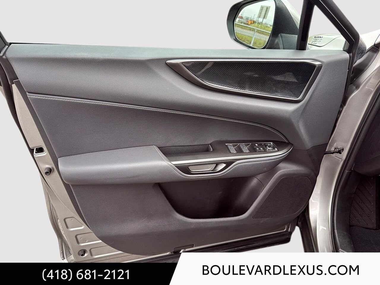 Lexus NX 19916A | NX 250 TI 2022 Argent Québec - photo #7