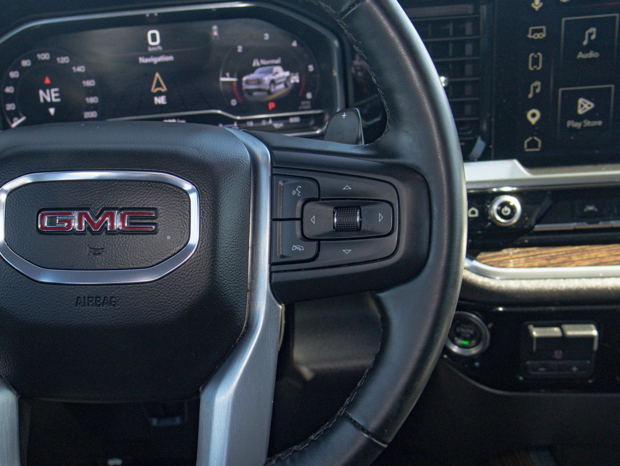 2024 GMC Sierra 1500 4WD Crew Cab 147 Elevation Grey Sherwood Park - photo #26
