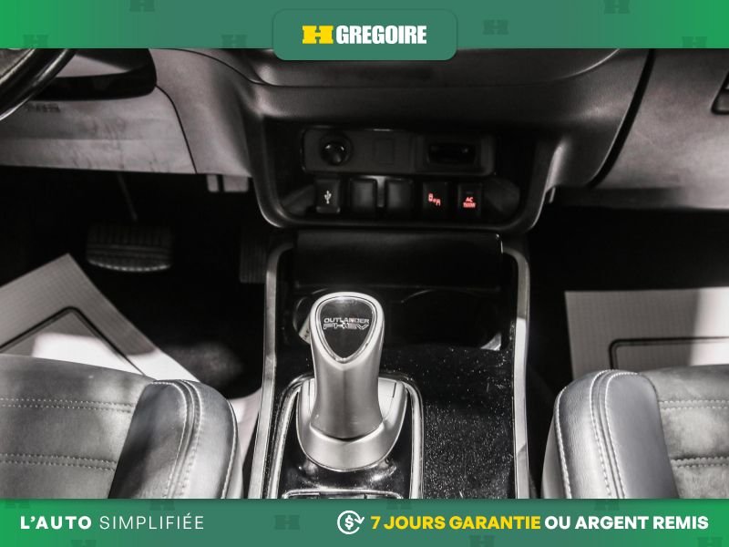 2019 Mitsubishi Outlander Plug-In Hybrid Silver Saint-Eustache - photo #21