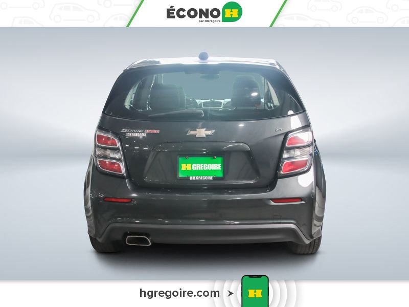 Chevrolet Sonic 2017 Gris Saint-Eustache - photo #5