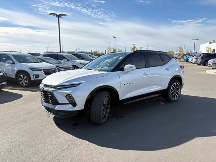 2024 Chevrolet Blazer RS Plus AWD 3.6L | Panoramic Sunroof White