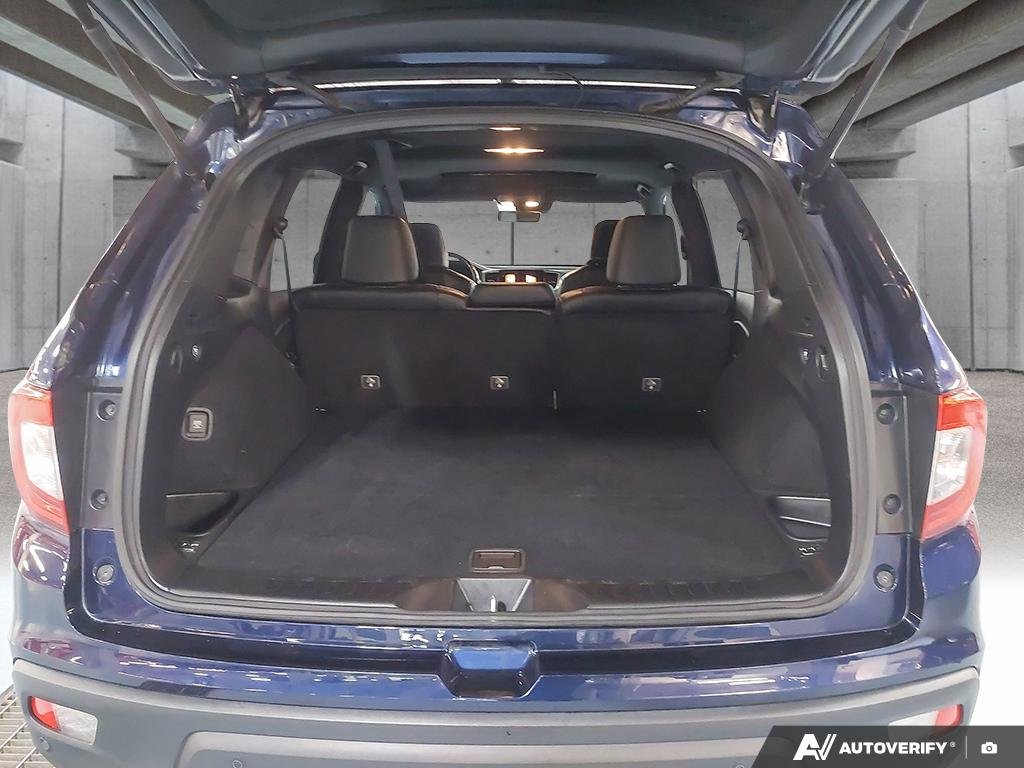2019 Honda Passport 2601173B | EX-L, well maintained, local one-owner Honda Blue Edmonton - photo #11