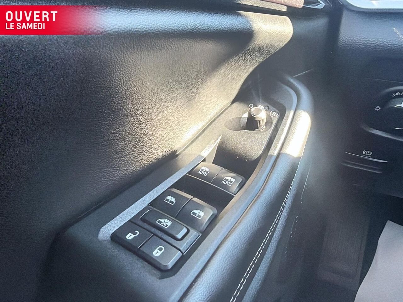 2023 Jeep Grand Cherokee Red  - photo #9