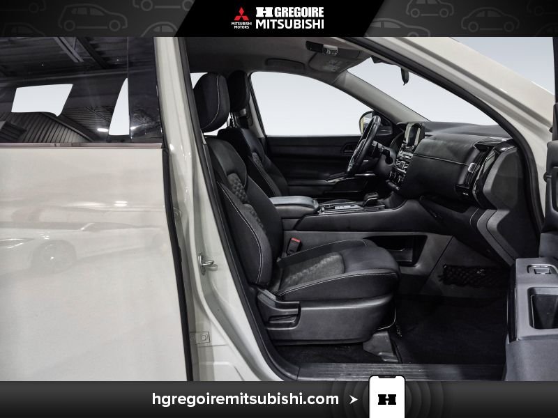 2024 Nissan Pathfinder White Blainville - photo #15