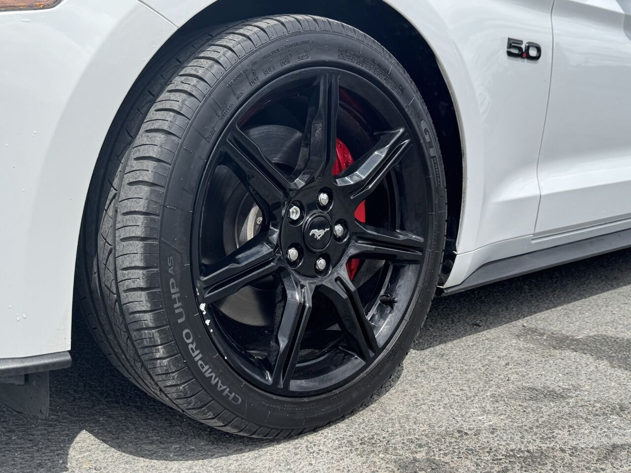 2018 Ford Mustang GT Convertible White Granby - photo #18