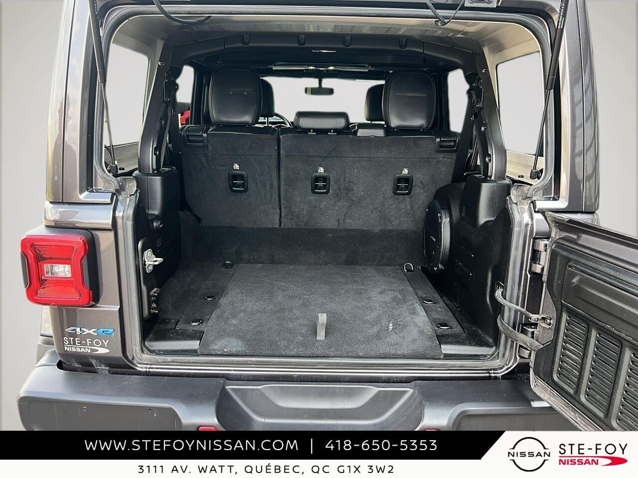 2022 Jeep Wrangler 4xe SAHARA UNLIMITED Grey Ste-Foy - photo #5