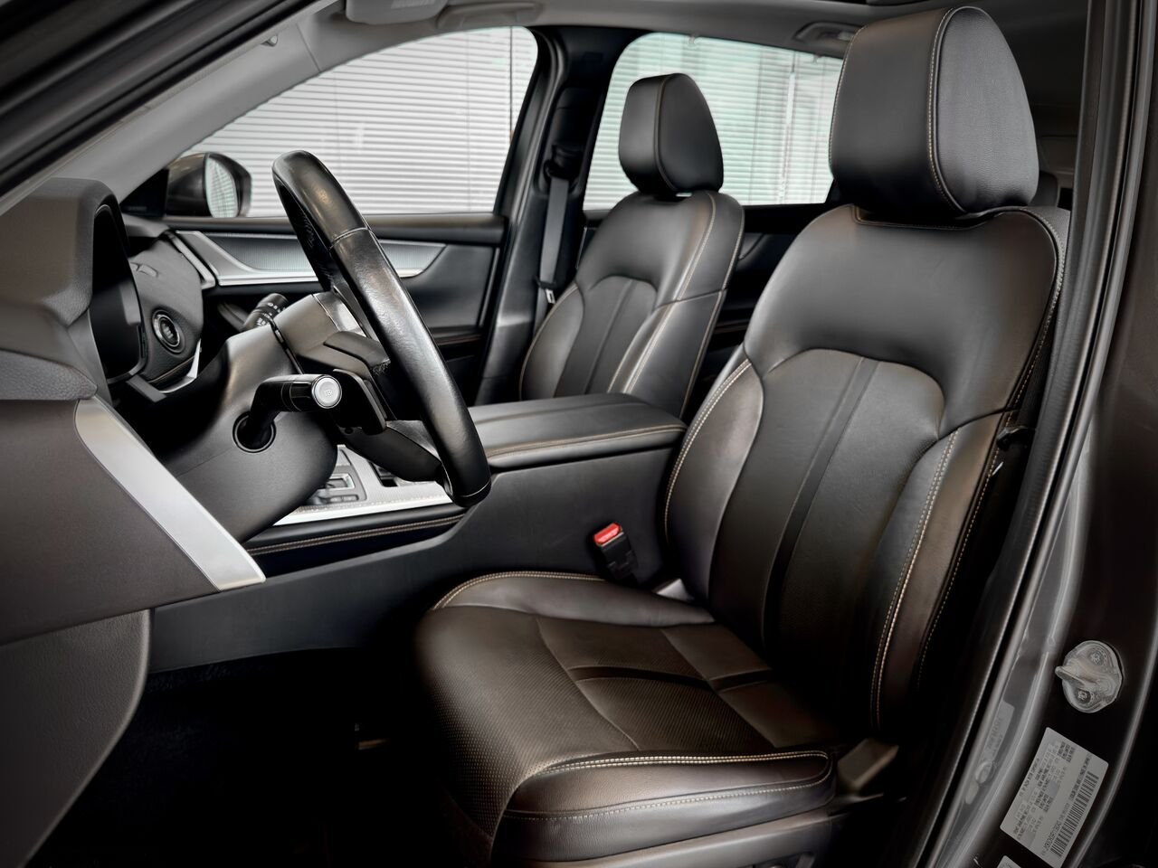 2024 Mazda CX-90 hybride léger Black Notre-Dame-des-Prairies - photo #16