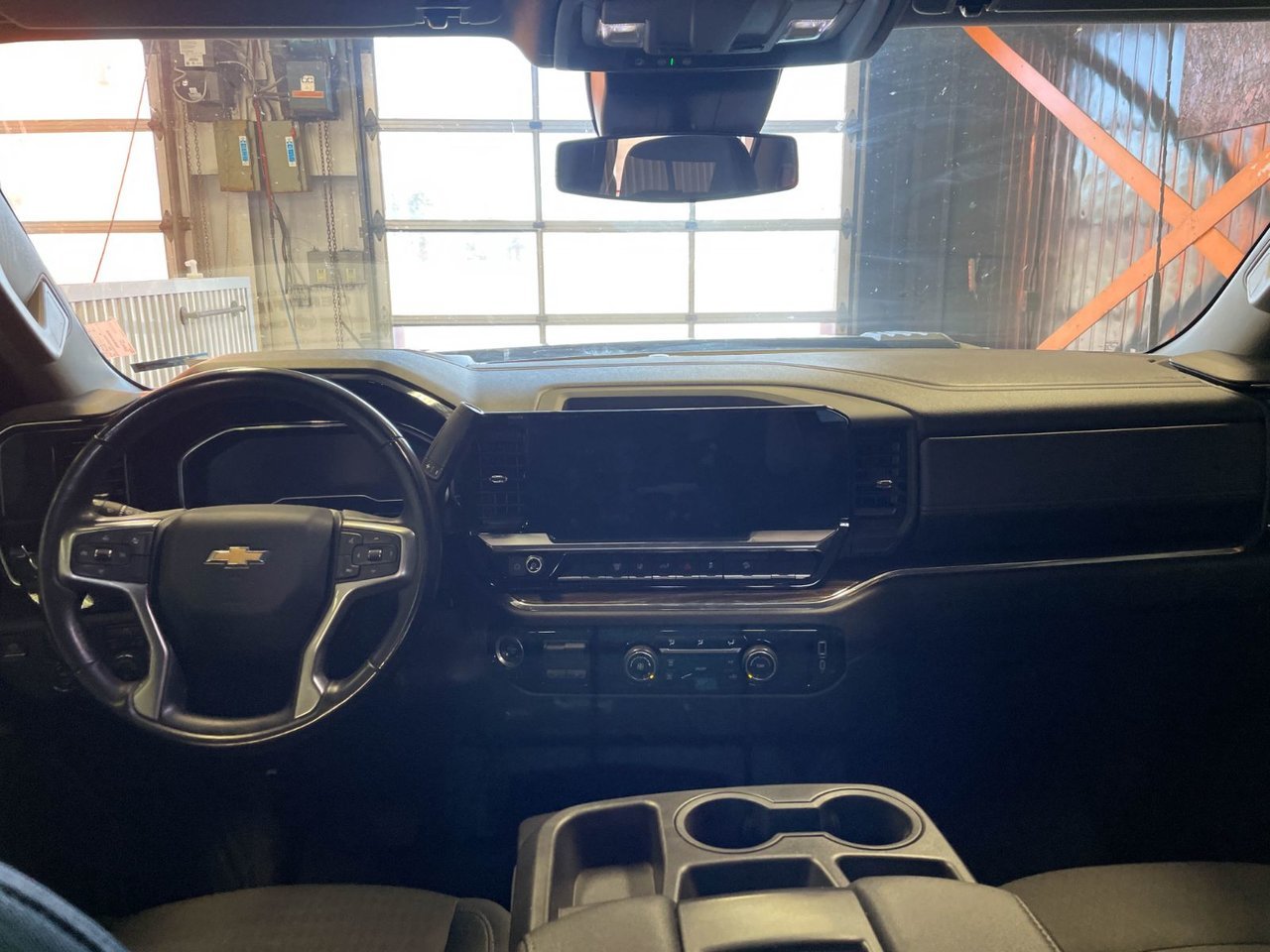 2024 Chevrolet Silverado 2500HD LT Z71 CREW 4X4 DIESEL *BOITE 8 PI* BEDLINER Black Saint-Jérôme - photo #11