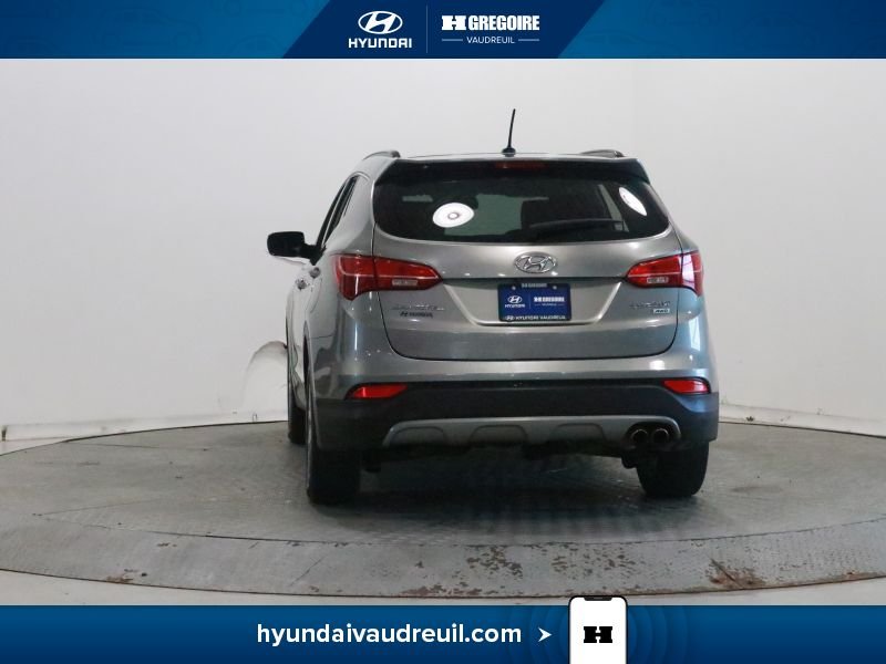 2016 Hyundai Santa Fe Grey Laval - photo #7